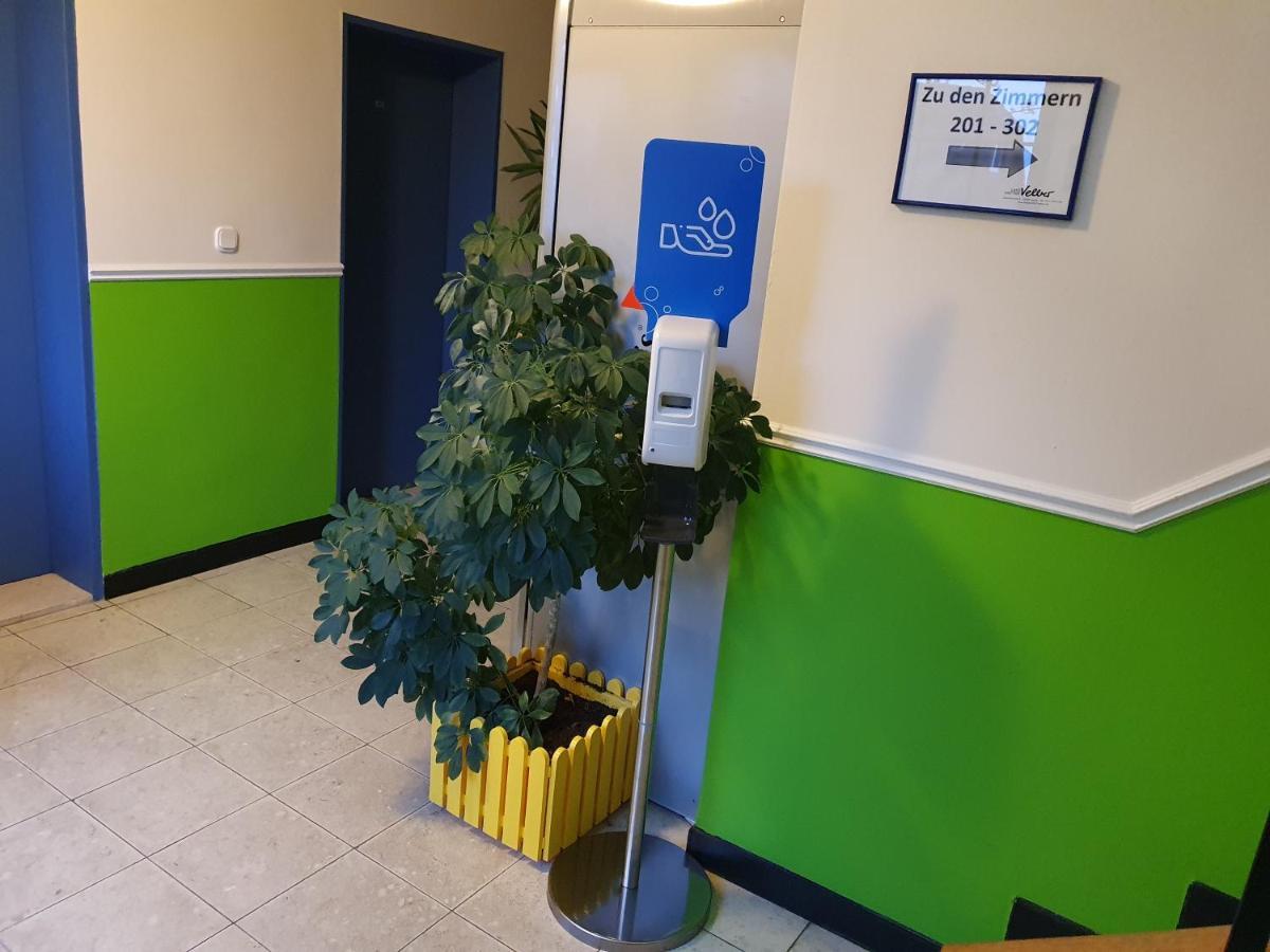 Smart Hostel By Landgasthof Velber 24H7D Seelze Zewnętrze zdjęcie