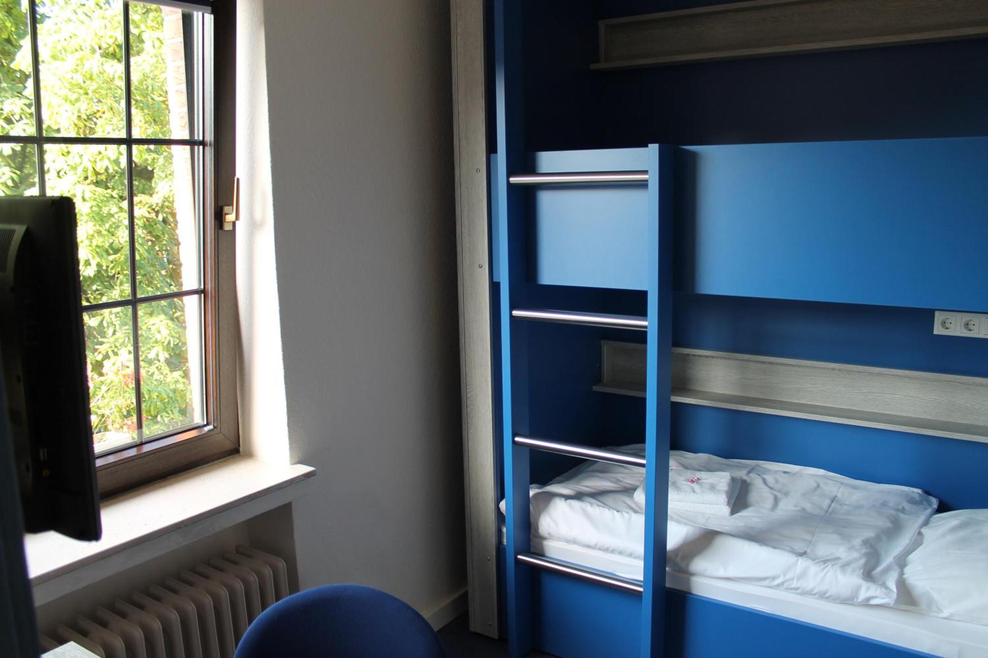 Smart Hostel By Landgasthof Velber 24H7D Seelze Zewnętrze zdjęcie