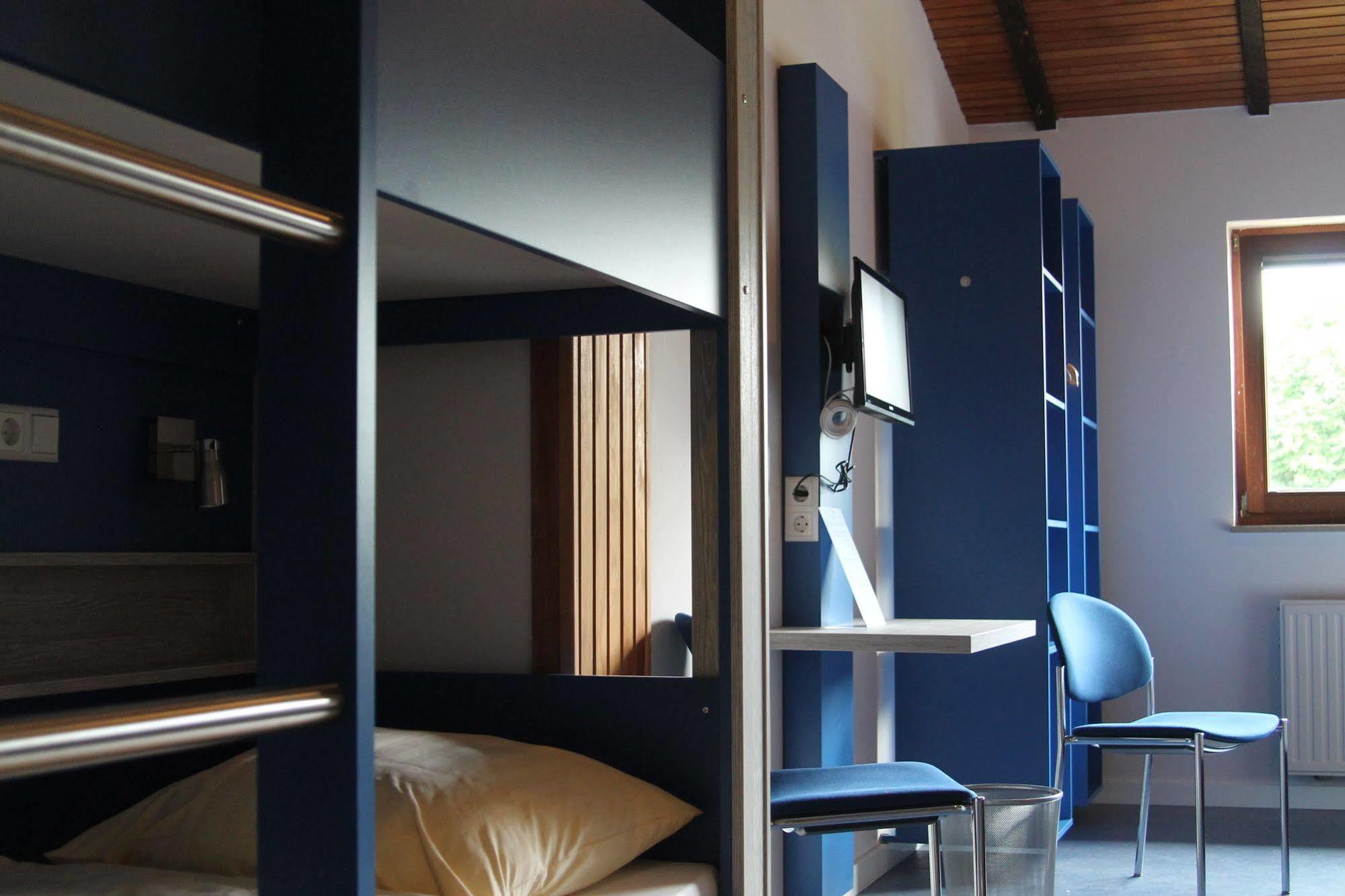 Smart Hostel By Landgasthof Velber 24H7D Seelze Zewnętrze zdjęcie