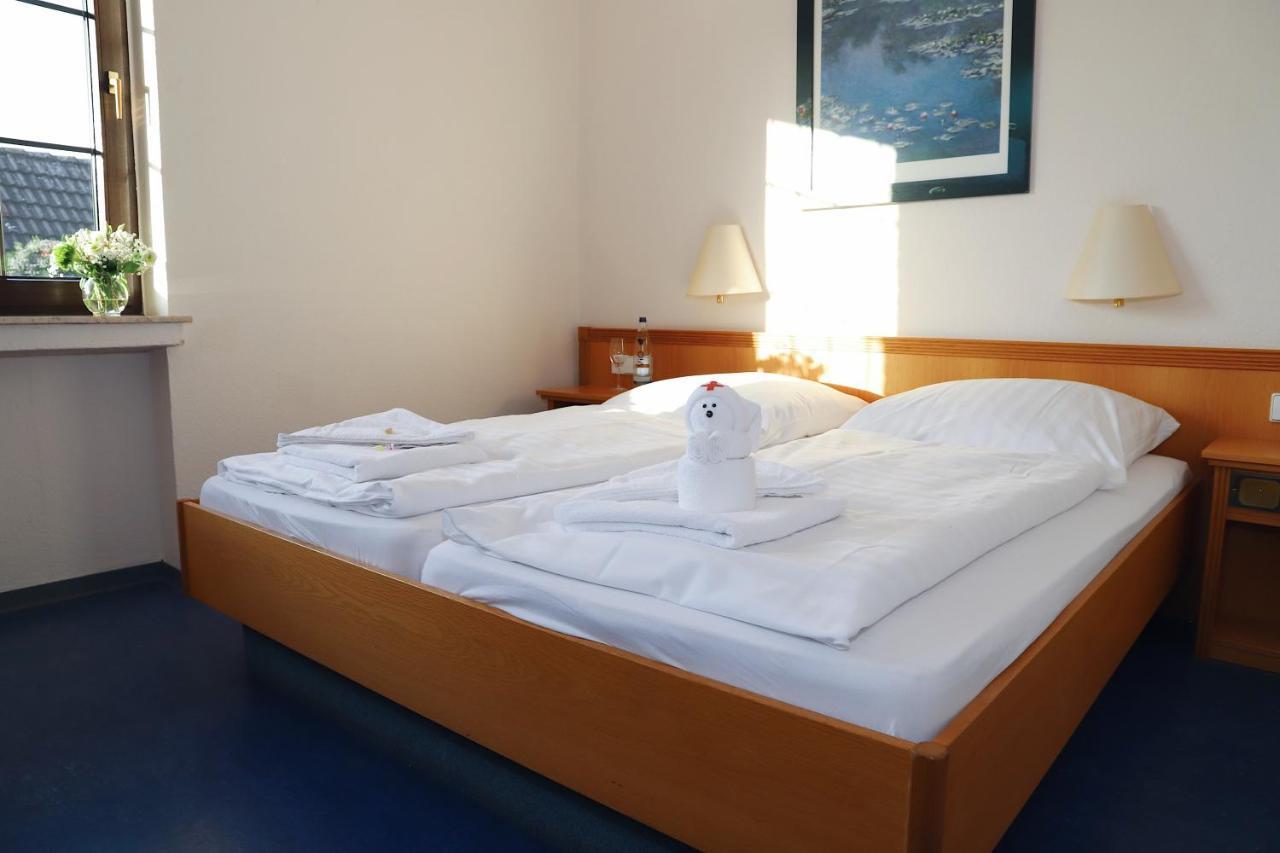 Smart Hostel By Landgasthof Velber 24H7D Seelze Zewnętrze zdjęcie